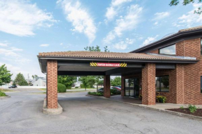 Отель Comfort Inn Trois-Rivieres  Труа-Ривьер